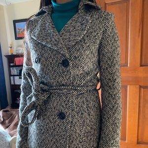 Double breasted black and white jacket